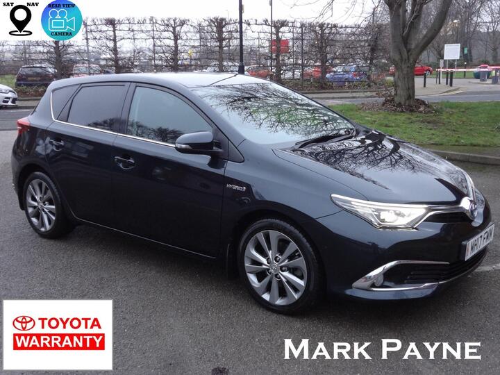 Toyota Auris 1.8 VVT-h Excel CVT Euro 6 (s/s) 5dr (Safety Sense) Toyota Auris 1.8 VVT-h Excel CVT Euro 6 (s/s) 5dr (Safety Sense)