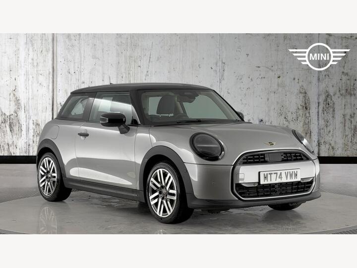 MINI Hatch 1.5C Classic Steptronic Euro 6 (s/s) 3dr