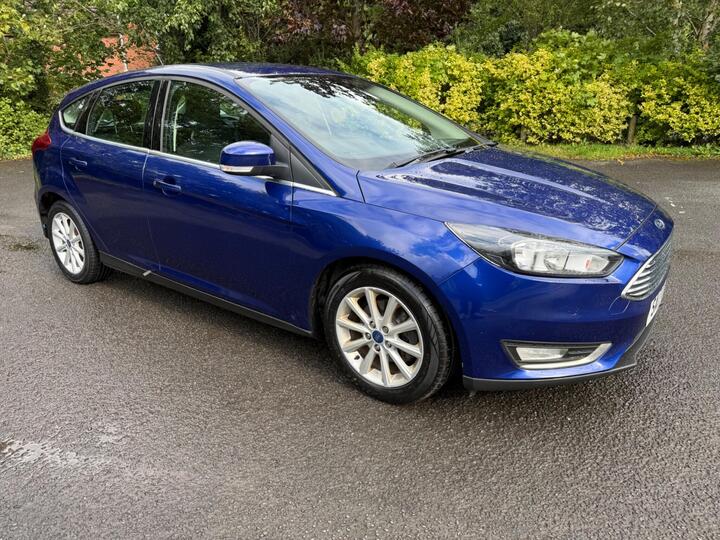 Ford Focus 1.0T EcoBoost Titanium Euro 6 (s/s) 5dr