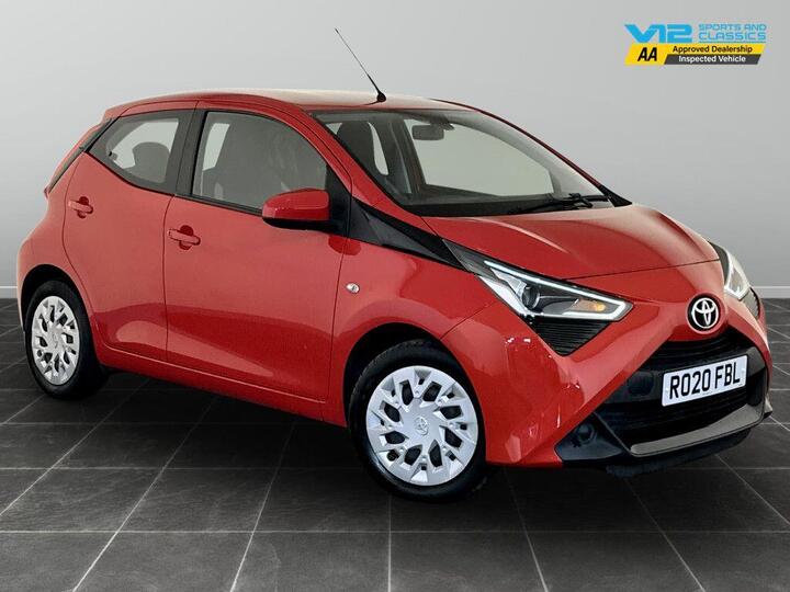 Toyota AYGO 1.0 VVT-i X-play Euro 6 5dr