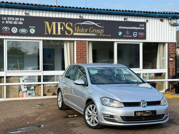 Volkswagen Golf 2.0 TDI BlueMotion Tech GT Euro 5 (s/s) 5dr