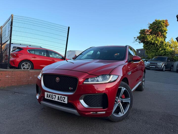 Jaguar F-PACE 3.0 D300 V6 S Auto AWD Euro 6 (s/s) 5dr