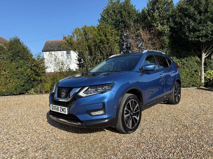 Nissan X-Trail 1.6 DCi Tekna Euro 6 (s/s) 5dr Nissan X-Trail 1.6 DCi Tekna Euro 6 (s/s) 5dr