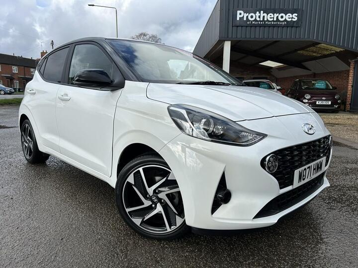 Hyundai I10 1.2 Premium Auto Euro 6 (s/s) 5dr Hyundai I10 1.2 Premium Auto Euro 6 (s/s) 5dr