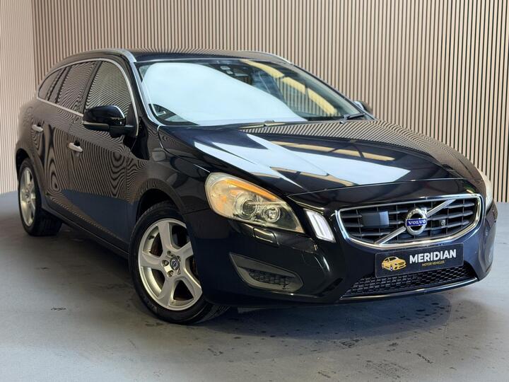 Volvo V60 1.6 T4 SE Lux Nav Estate 5dr Petrol Powershift Euro 5 (180 Ps)