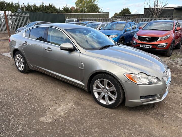 Jaguar XF 3.0d V6 Luxury Auto Euro 5 4dr