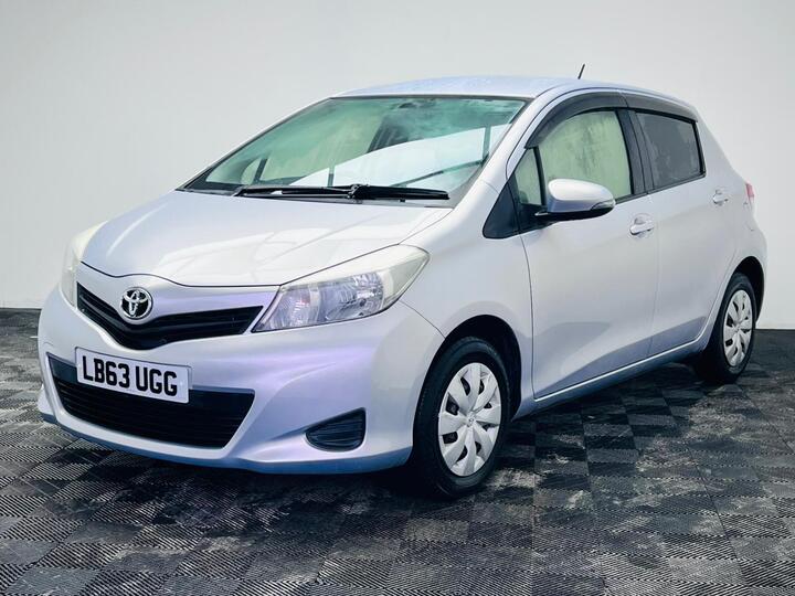 Toyota Yaris 1.33 Dual VVT-i TR Multidrive S Euro 5 5dr