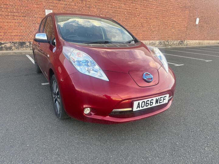 Nissan Leaf 30kWh Tekna Auto 5dr