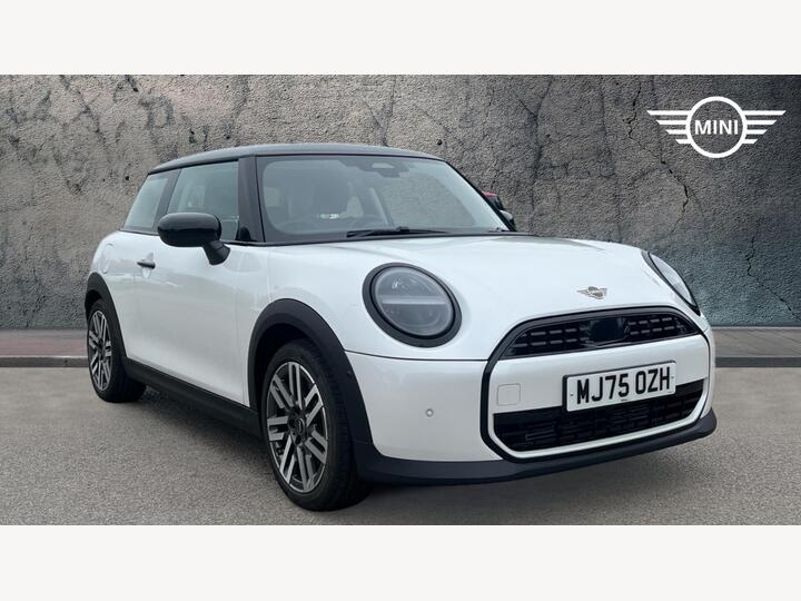 MINI Cooper 1.5C Classic Steptronic Euro 6 (s/s) 3dr
