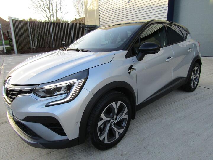 Renault Captur 1.0 TCe RS-LINE SPORT 5DR PETROL LHD