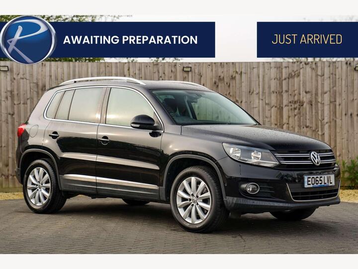 Volkswagen TIGUAN 2.0 TDI BlueMotion Tech Match 4WD Euro 5 (s/s) 5dr Volkswagen TIGUAN 2.0 TDI BlueMotion Tech Match 4WD Euro 5 (s/s) 5dr