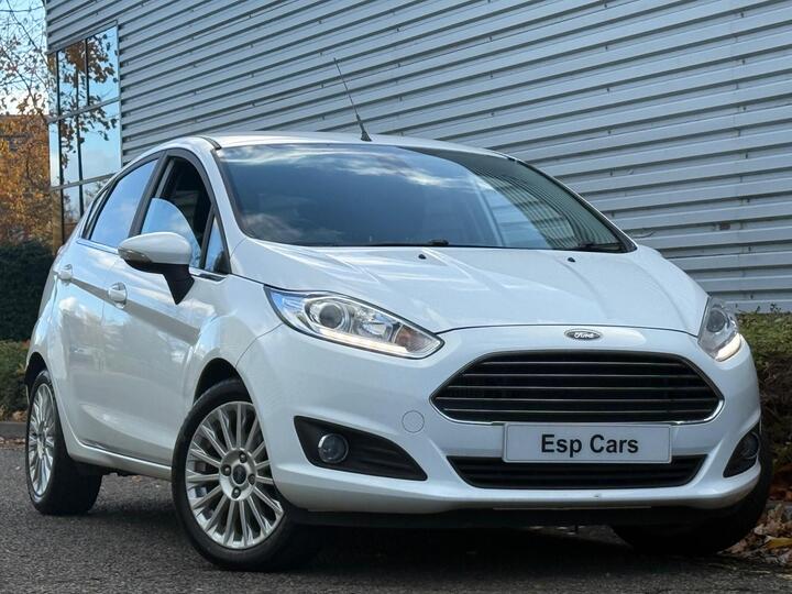 Ford Fiesta 1.0T EcoBoost Titanium Euro 5 (s/s) 5dr