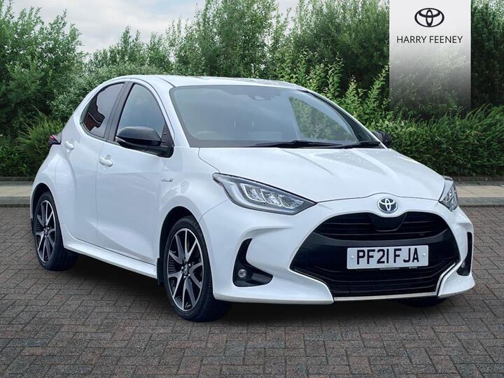 Toyota Yaris 1.5 VVT-h Dynamic E-CVT Euro 6 (s/s) 5dr