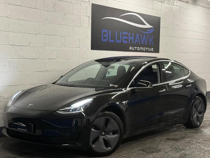 Tesla Model 3 Standard Range Plus Auto RWD 4dr