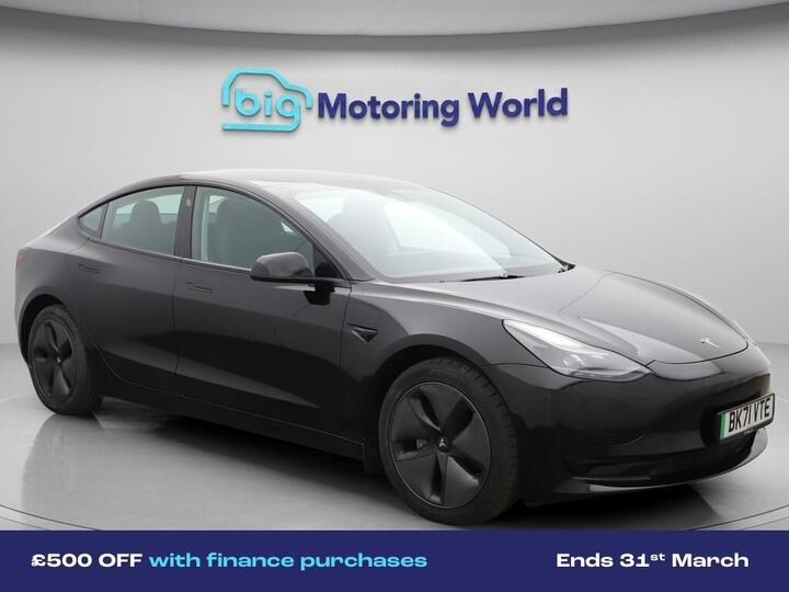 Tesla Model 3 Standard Range Plus Auto RWD 4dr
