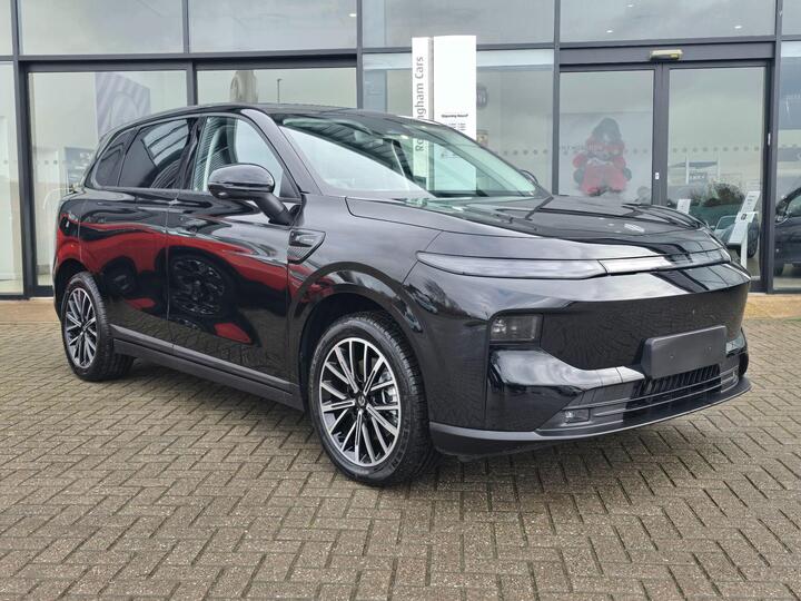 Leapmotor B10 67.1kWh Auto 5dr