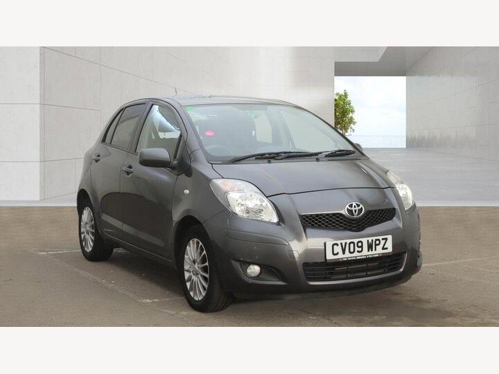 Toyota Yaris 1.33 Dual VVT-i SR Euro 4 (s/s) 5dr