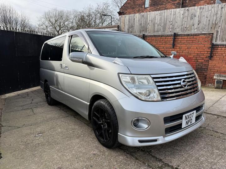 Nissan Elgrand N/A