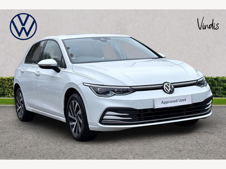 Volkswagen Golf 1.4 TSI 13kWh Style DSG Euro 6 (s/s) 5dr Volkswagen Golf 1.4 TSI 13kWh Style DSG Euro 6 (s/s) 5dr