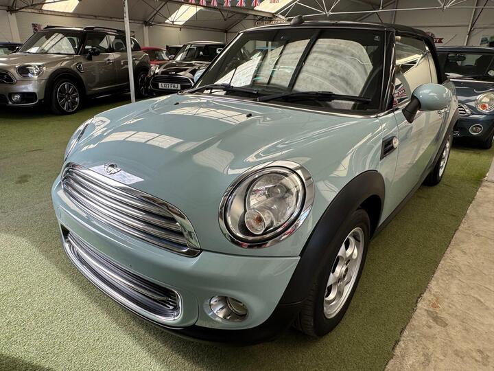 MINI Convertible 1.6 Cooper Euro 6 (s/s) 2dr