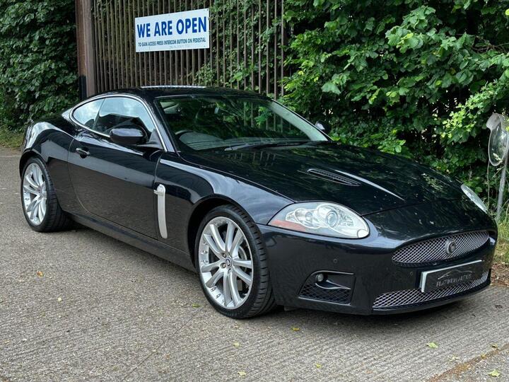 Jaguar XKR 4.2 V8 Auto Euro 4 2dr