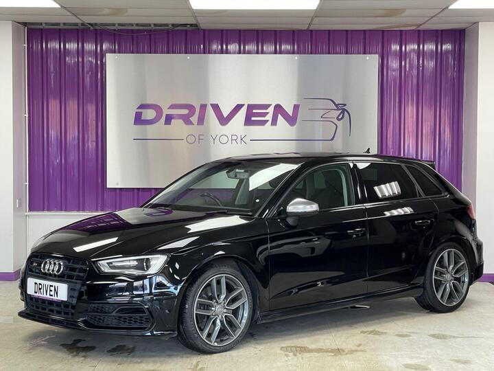 Audi S3 2.0 TFSI Sportback S Tronic Quattro Euro 6 (s/s) 5dr (Nav)