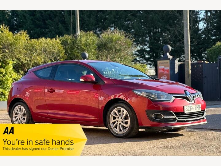 Renault Megane 1.5 DCi ENERGY Dynamique TomTom Euro 5 (s/s) 3dr Renault Megane 1.5 DCi ENERGY Dynamique TomTom Euro 5 (s/s) 3dr