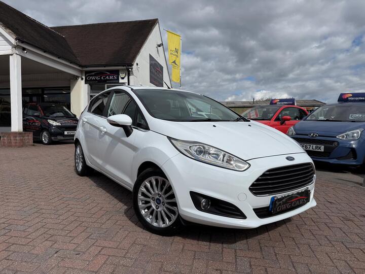 Ford Fiesta 1.0T EcoBoost Titanium Euro 5 (s/s) 5dr