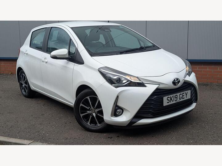 Toyota Yaris 1.5 VVT-i Icon Tech Euro 6 5dr