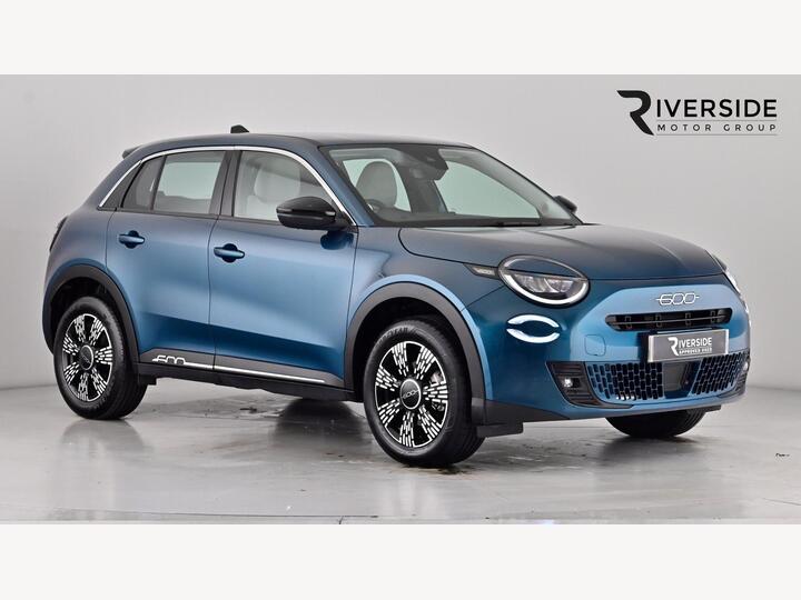 Fiat 600 1.2 MHEV E-DCT Euro 6 (s/s) 5dr
