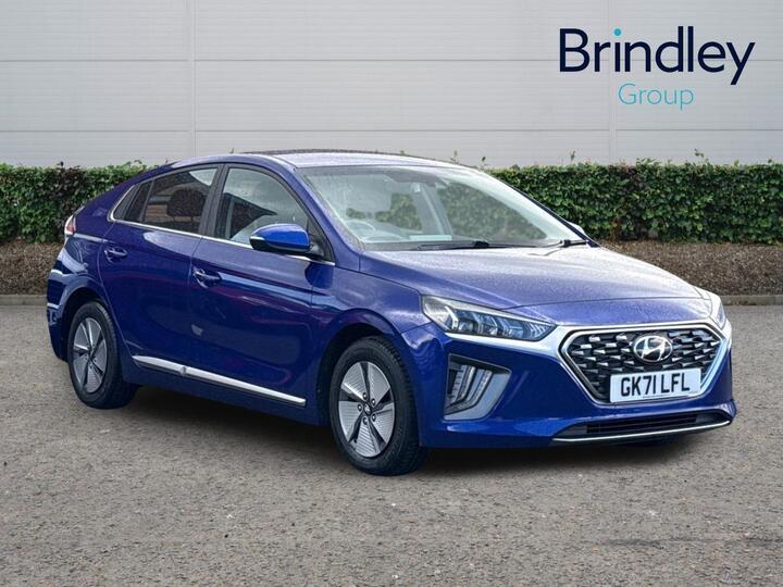 Hyundai IONIQ 1.6 H-GDi Premium DCT Euro 6 (s/s) 5dr Hyundai IONIQ 1.6 H-GDi Premium DCT Euro 6 (s/s) 5dr