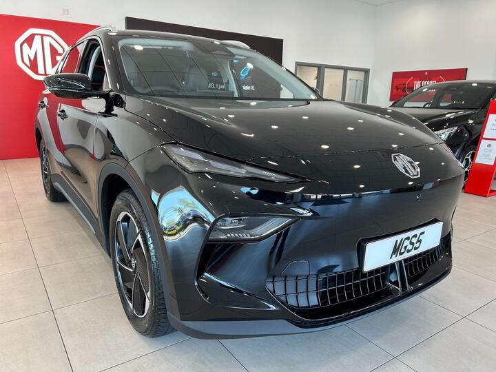 MG MGS5 64kWh Trophy Long Range Auto 5dr