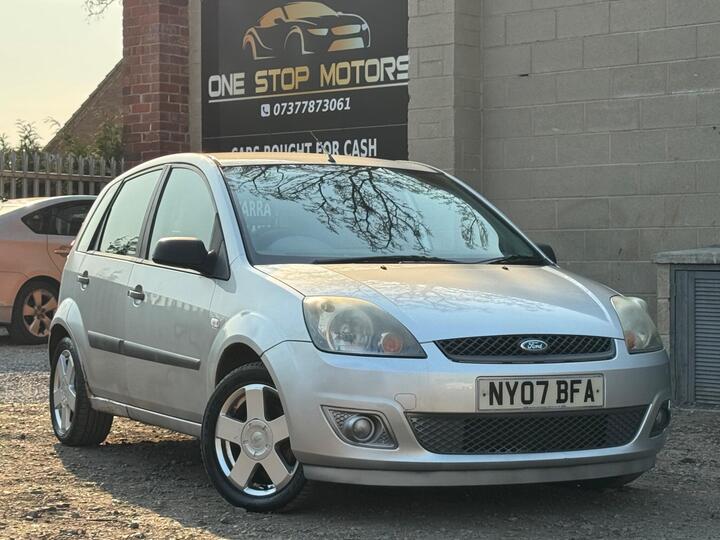 Ford Fiesta 1.25 Zetec Climate 5dr