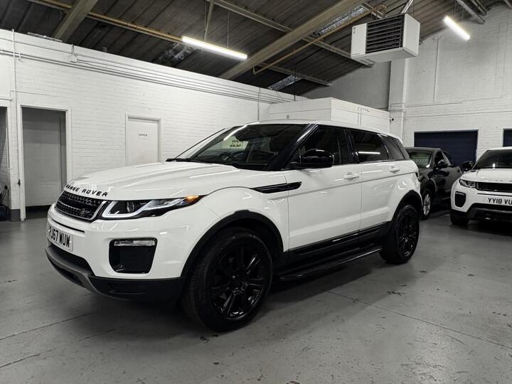 Land Rover RANGE ROVER EVOQUE 2.0 ED4 SE Tech FWD Euro 6 (s/s) 5dr Land Rover RANGE ROVER EVOQUE 2.0 ED4 SE Tech FWD Euro 6 (s/s) 5dr