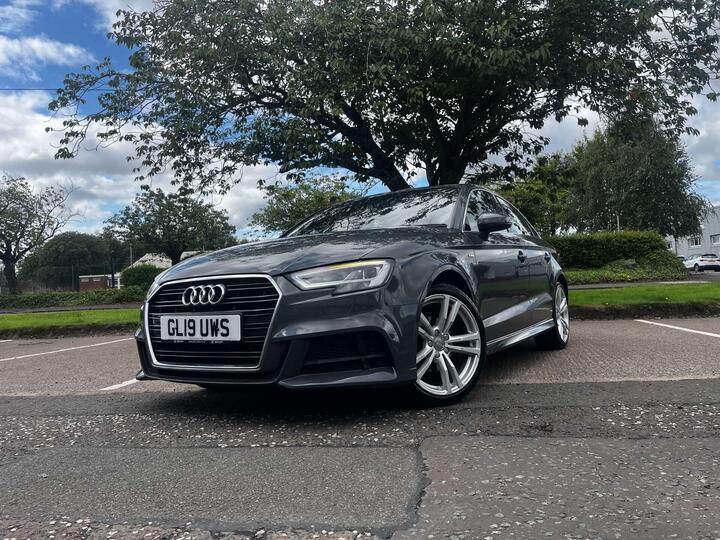Audi A3 1.5 TFSI CoD 35 S Line S Tronic Euro 6 (s/s) 4dr