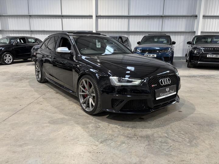 Audi RS4 Avant 4.2 FSI V8 S Tronic Quattro Euro 5 5dr