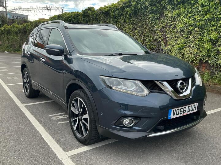 Nissan X-Trail 1.6 DCi Tekna XTRON Euro 6 (s/s) 5dr Nissan X-Trail 1.6 DCi Tekna XTRON Euro 6 (s/s) 5dr