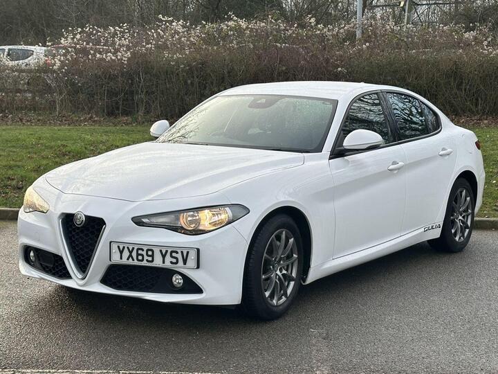 Alfa Romeo GIULIA 2.0T Super Auto Euro 6 (s/s) 4dr