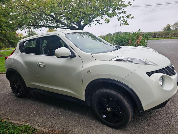 Nissan Juke 1.6 Visia Euro 5 5dr