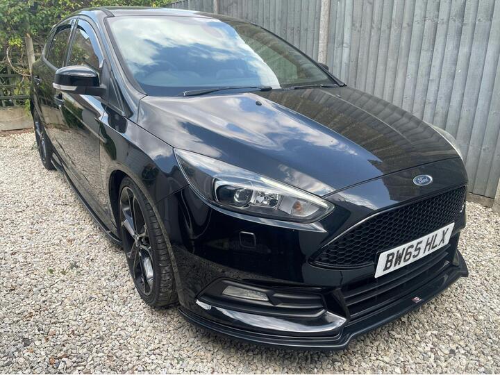 Ford Focus 2.0 TDCi ST-3 Euro 6 (s/s) 5dr