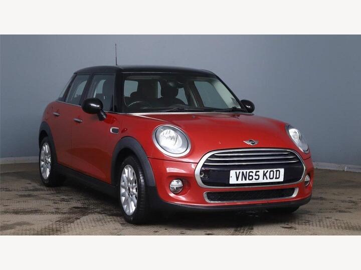MINI Hatch 1.5 Cooper Auto Euro 6 (s/s) 5dr