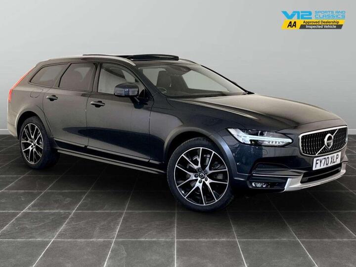 Volvo V90 Cross Country 2.0 D5 Plus Auto AWD Euro 6 (s/s) 5dr