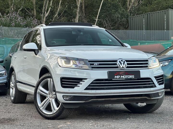 Volkswagen Touareg 3.0 TDI V6 BlueMotion Tech R-Line Tiptronic 4WD Euro 6 (s/s) 5dr