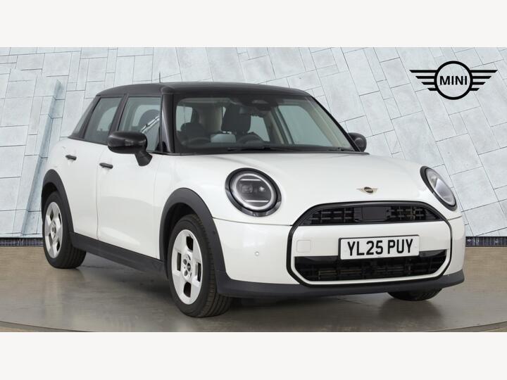MINI Cooper 1.5C Classic Steptronic Euro 6 (s/s) 5dr