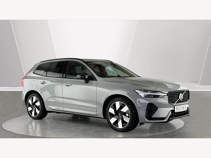 Volvo XC60 2.0h T8 18.8kWh Ultra Dark Auto AWD Euro 6 (s/s) 5dr