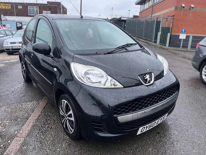 Peugeot 107 1.0 12V Urban Euro 4 5dr Peugeot 107 1.0 12V Urban Euro 4 5dr