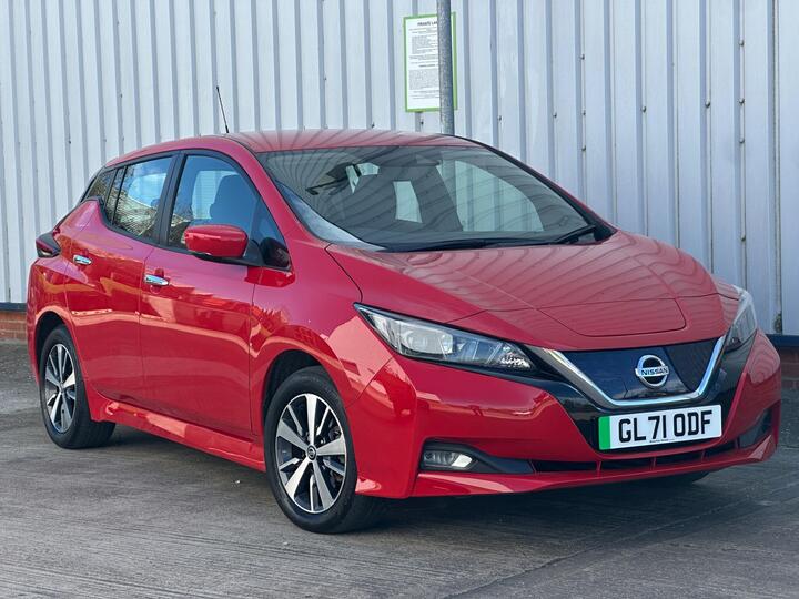 Nissan Leaf 40kWh Acenta Auto 5dr