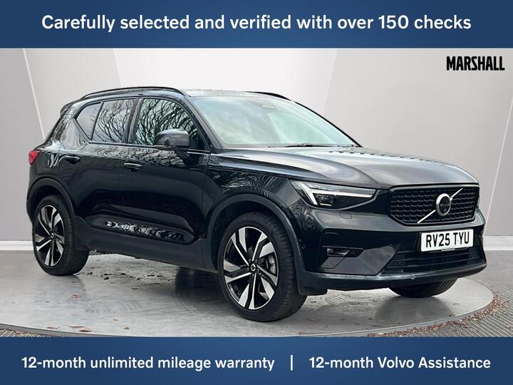 Volvo XC40 2.0 B3 MHEV Ultra Dark DCT Auto Euro 6 (s/s) 5dr