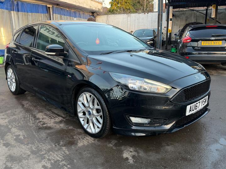 Ford Focus 1.0T EcoBoost ST-Line Auto Euro 6 (s/s) 5dr