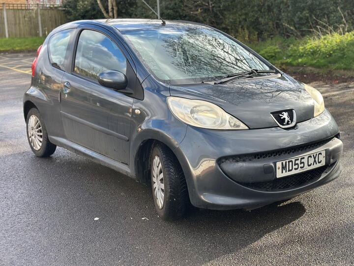 Peugeot 107 1.0 12V Urban 2 Tronic Euro 4 3dr
